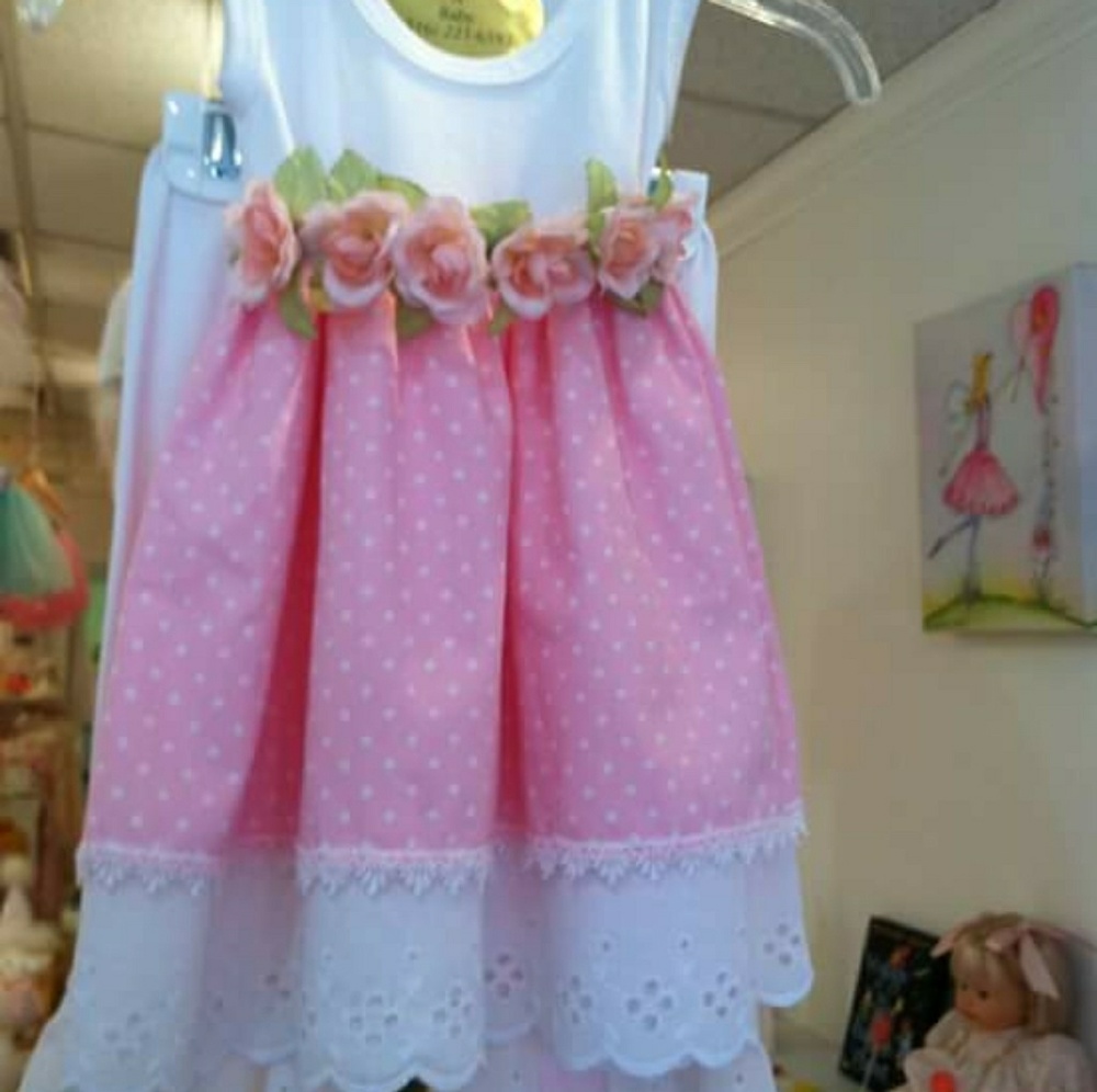 Pink cotton and Eyelet scalloped dress